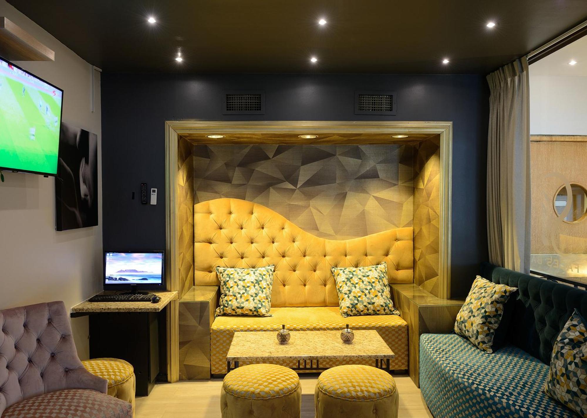 Peninsula By Dream Hotel