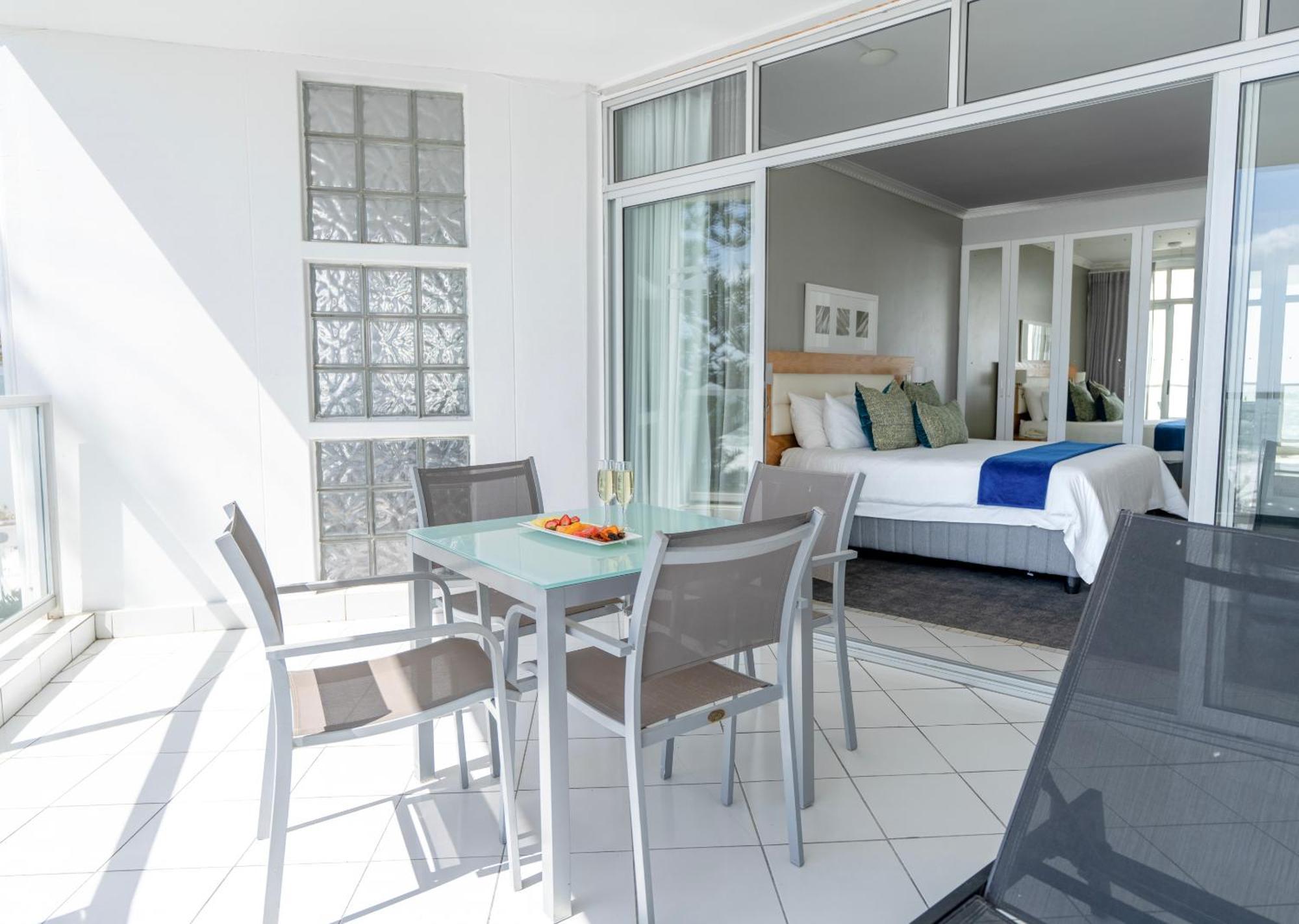 Peninsula By Dream Hotel 4*